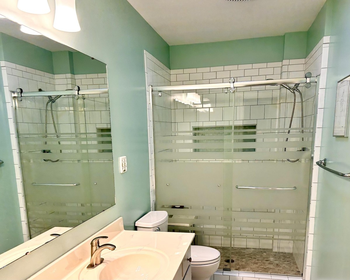 4 Saint Andrews Way - Photo 6 of 18