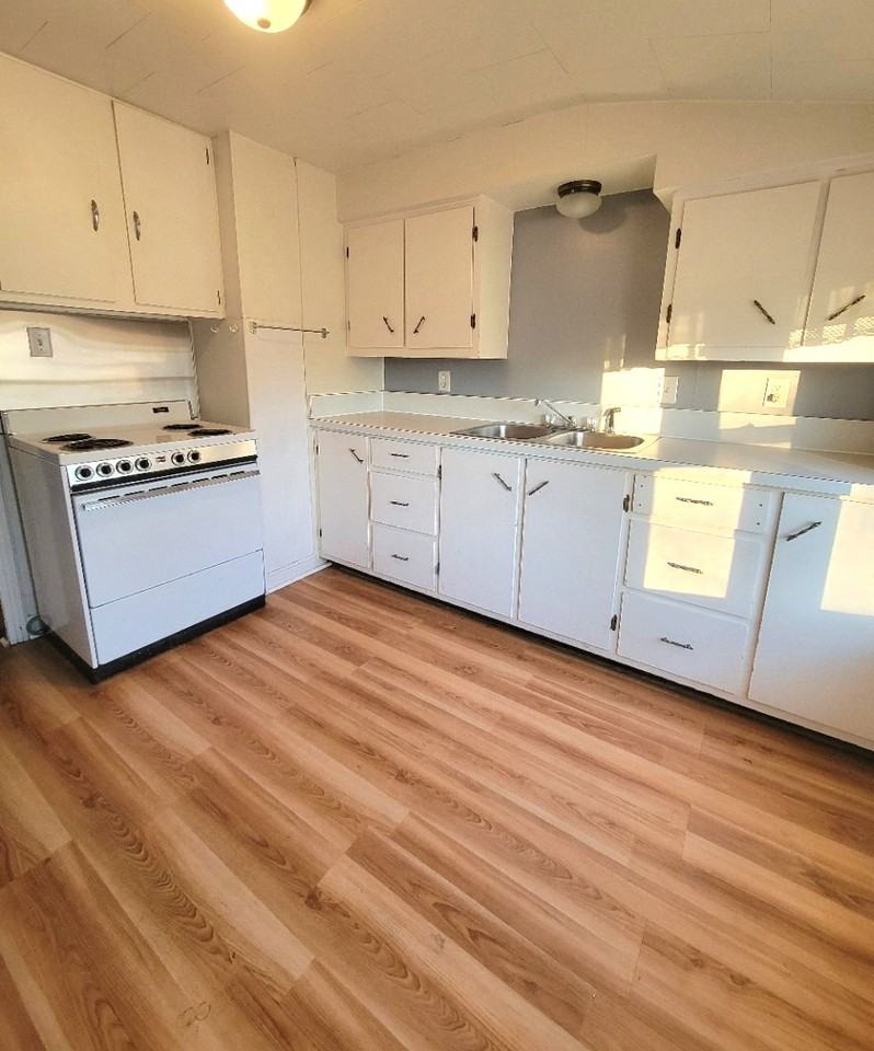 1131 South 5th Avenue #2 - Photo 2 of 12