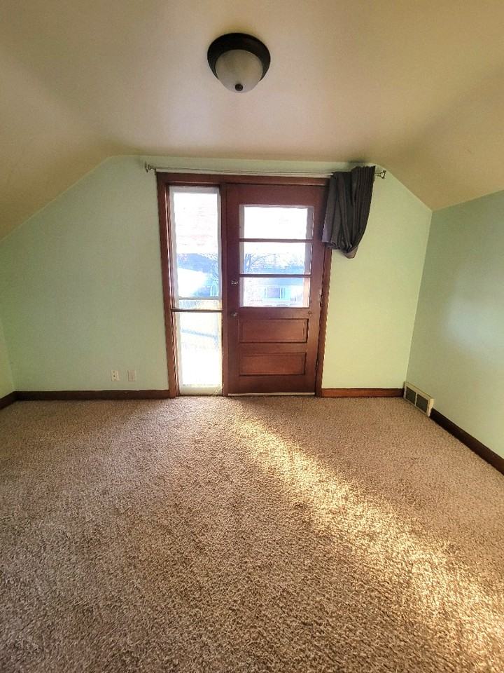 1131 South 5th Avenue #2 - Photo 4 of 12