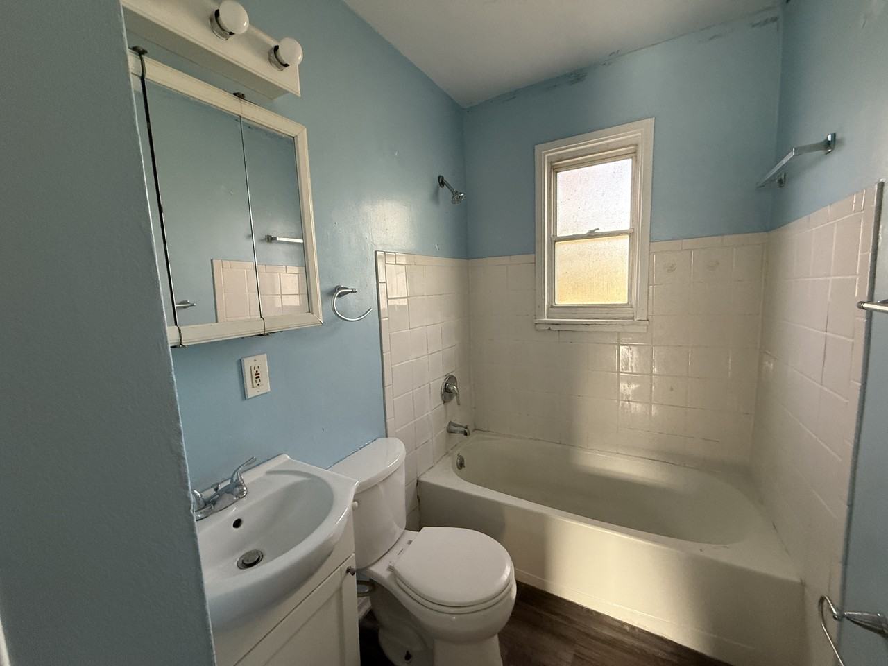 3718 Charloe Ct #1 - Photo 4 of 11