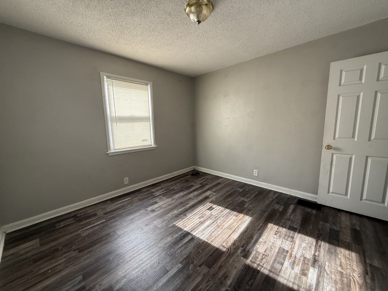 3718 Charloe Ct #1 - Photo 6 of 11