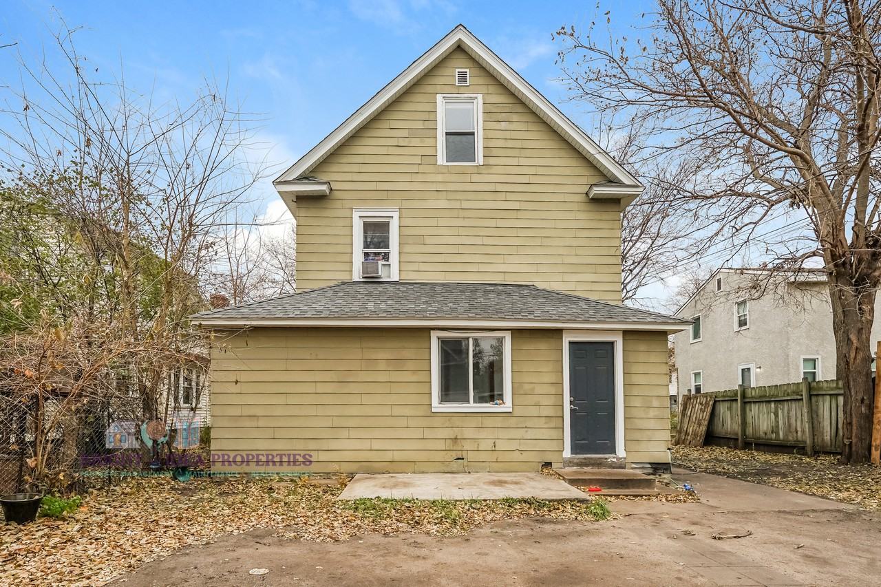 3322 Clinton Avenue South #1 - Photo 5 of 16