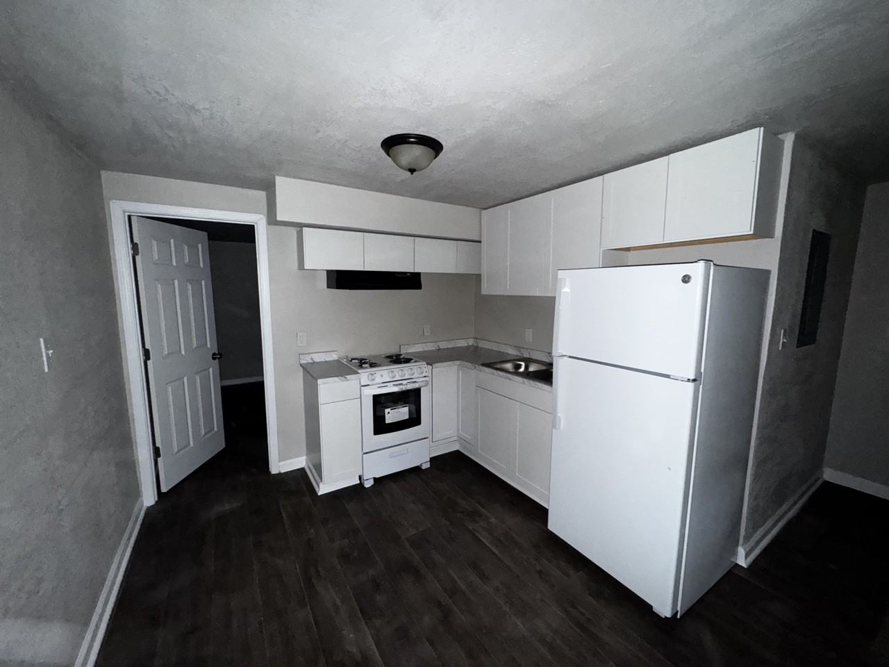 1960 Clinton Rd #60I - Photo 2 of 7