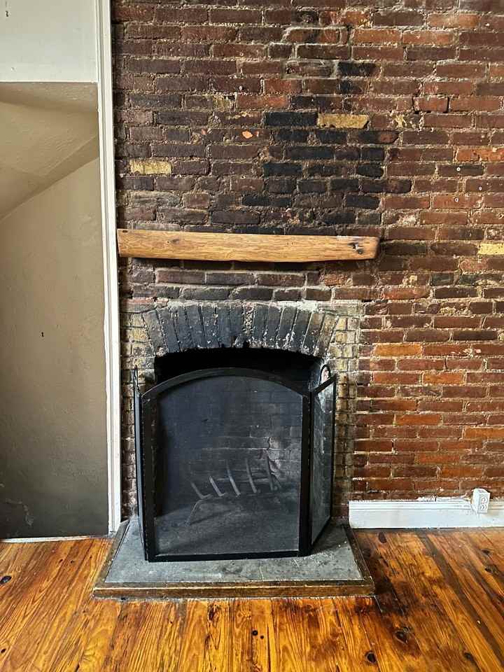 623 American Street #F - Photo 5 of 36