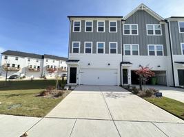 featured image of 2801 2801 Farmhourse Dr #1