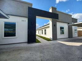 featured image of 1805 Angelina Dr #4