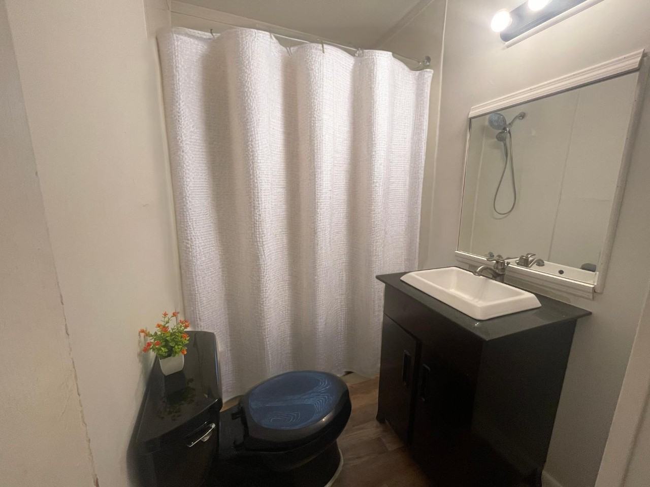 2708 Cave Avenue Northwest #1 - Photo 5 of 7