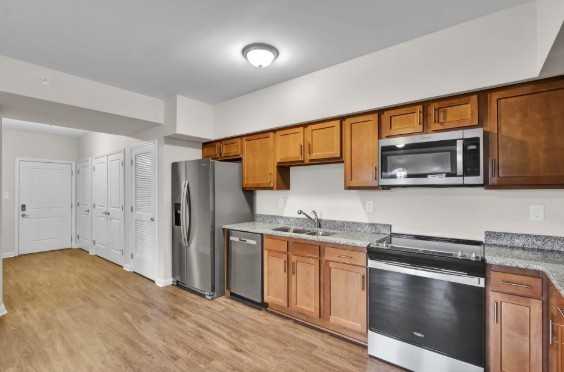 1622 W Market St #101 - Photo 2 of 23