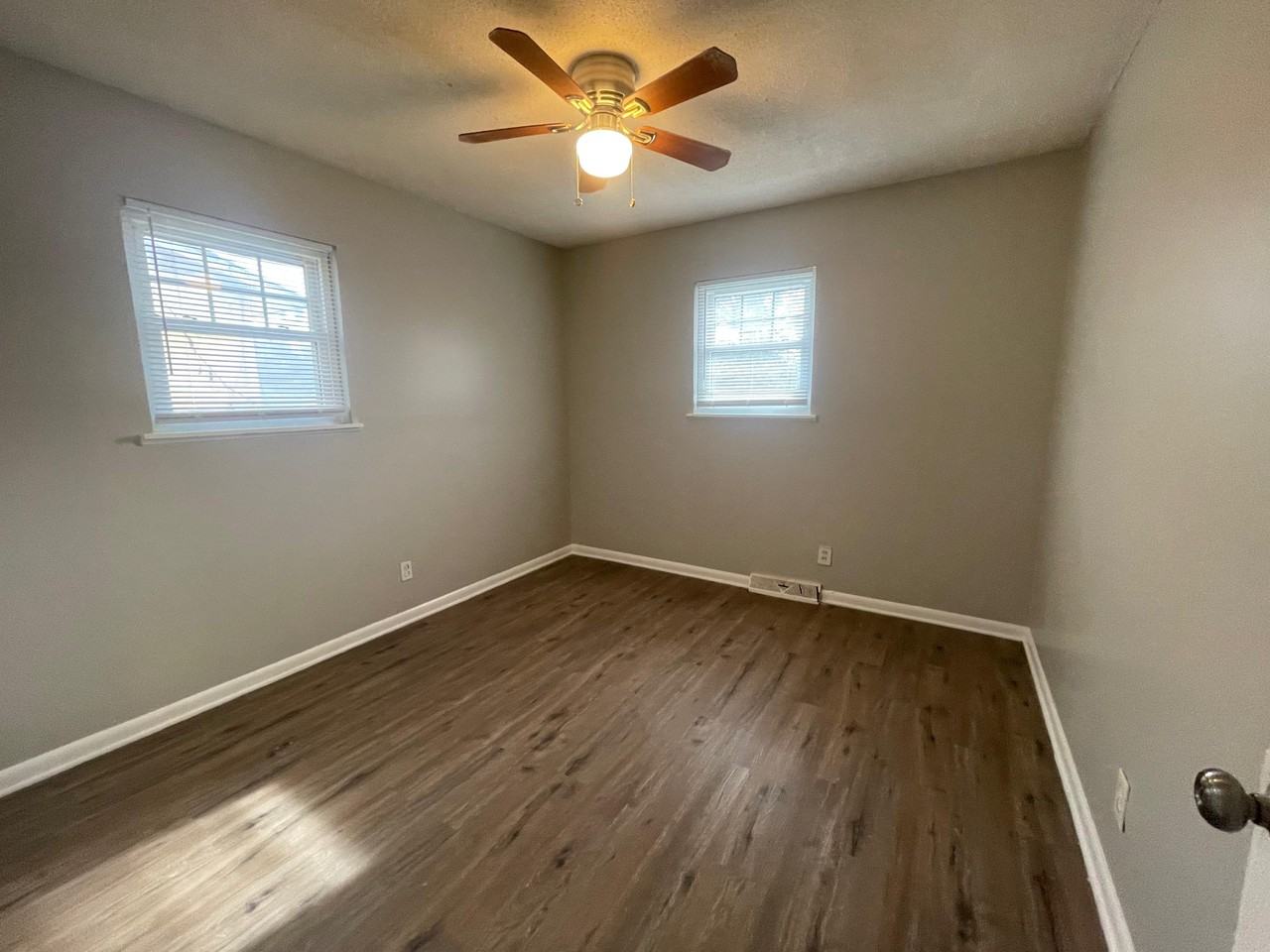 606 Eastbrook Dr Nw #1 - Photo 7 of 9