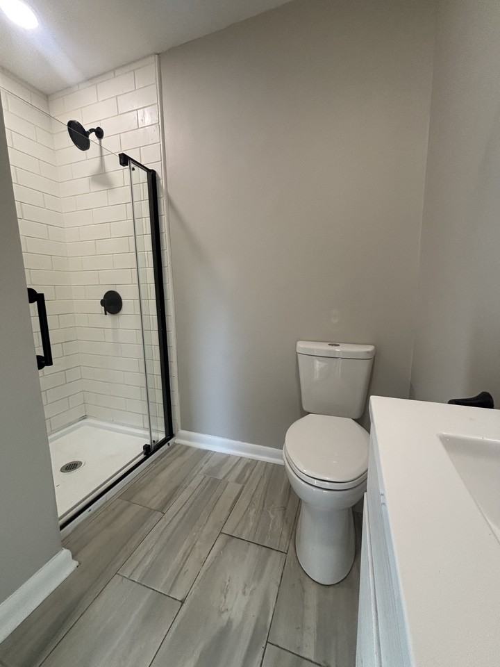 5819 Dogwood Ave #1 - Photo 6 of 17