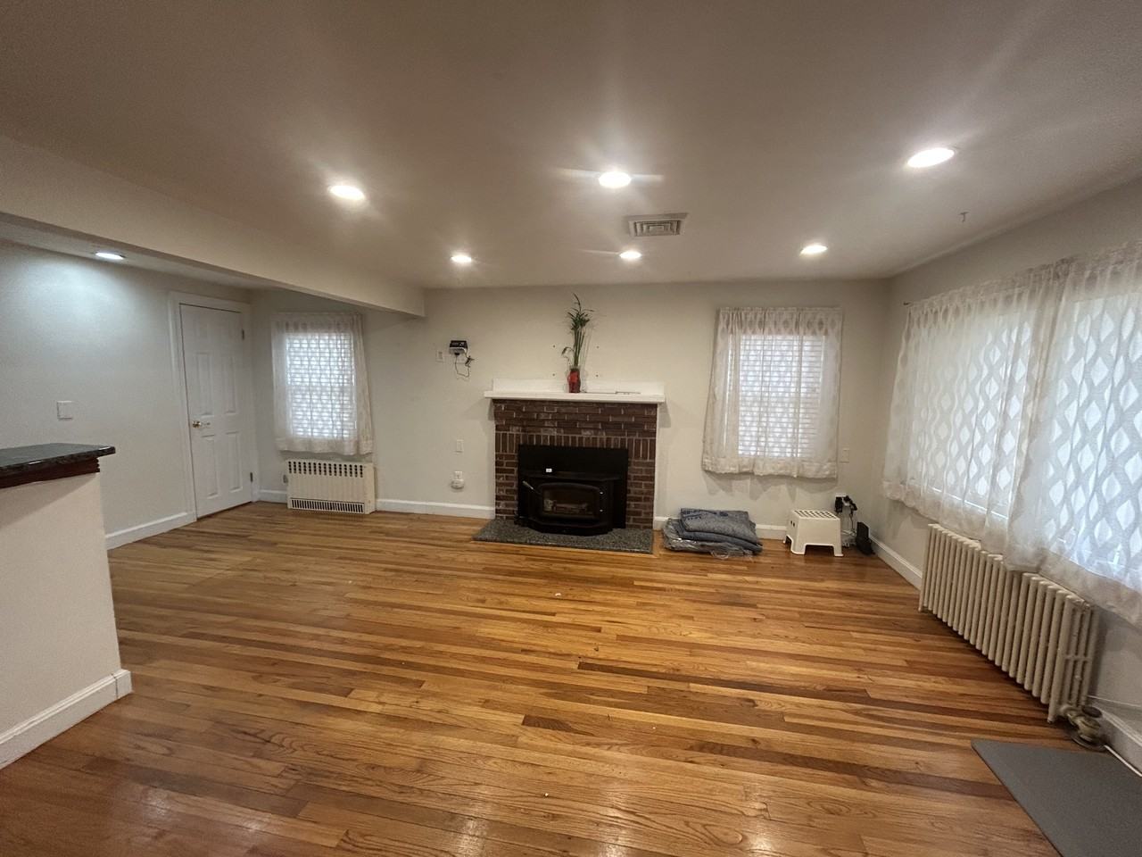 44 Carroll Ave #1 - Photo 2 of 6