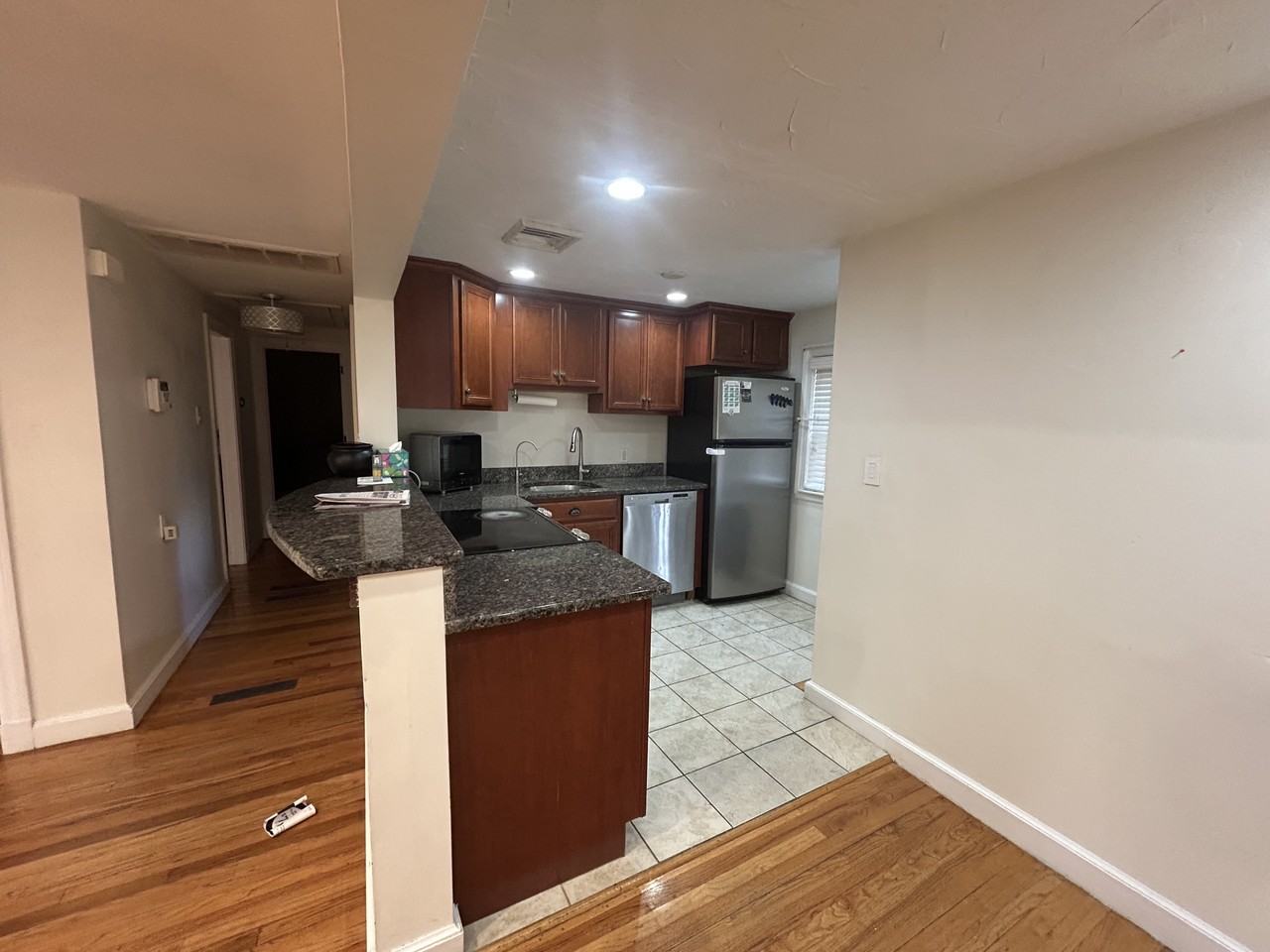 44 Carroll Ave #1 - Photo 3 of 6