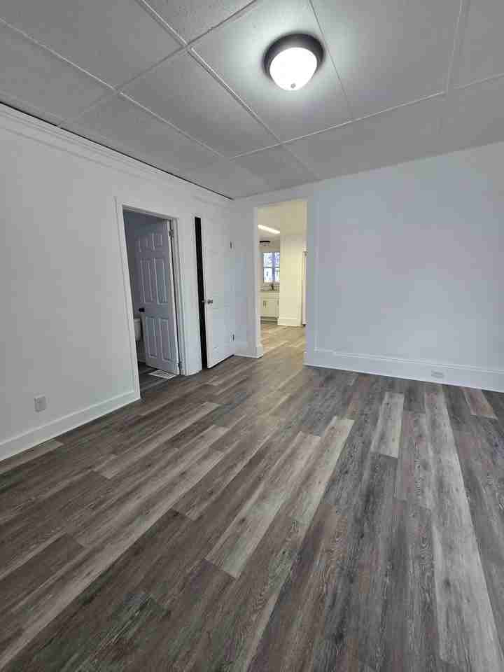 439 W North St #1 - Photo 4 of 20