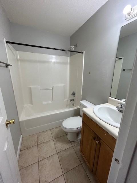 2400 Seth Place #B - Photo 4 of 12