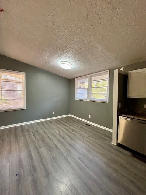 1013 Hillside Drive #1 - Photo 5 of 10