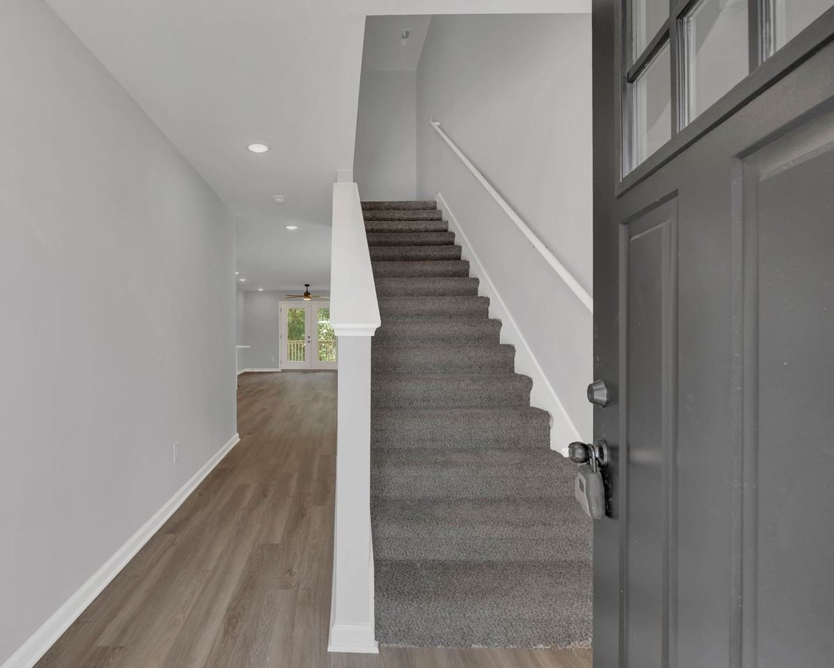164 S Ford St #1 - Photo 3 of 31