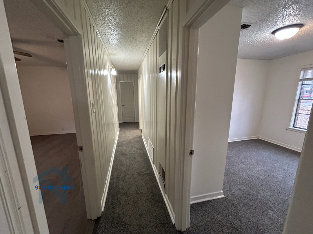 1101 North Kings Highway #1 - Photo 3 of 15