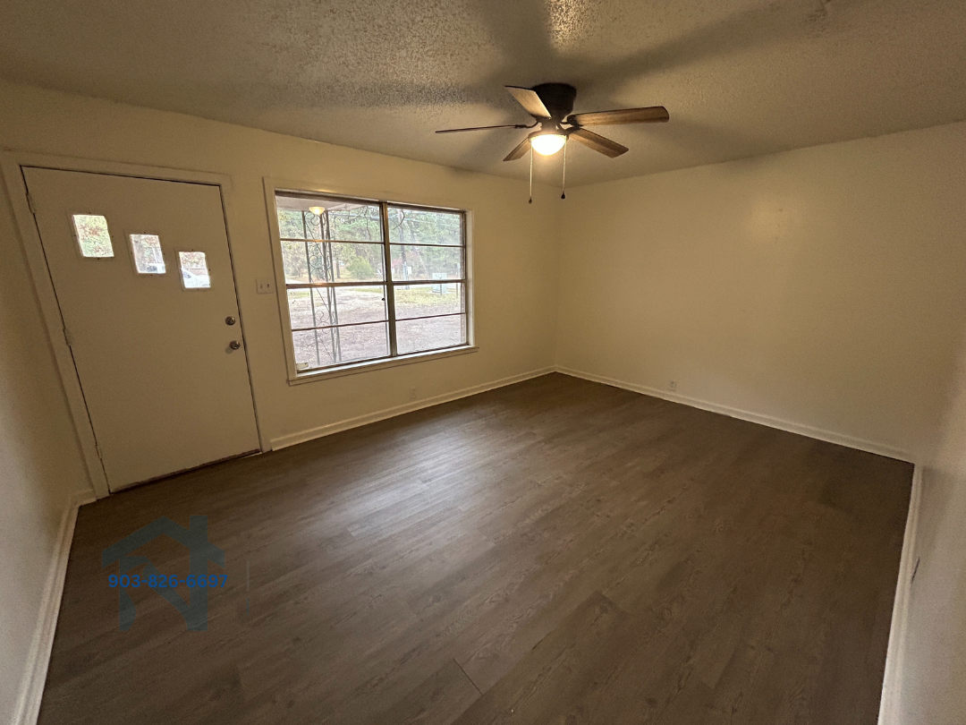 1101 North Kings Highway #1 - Photo 4 of 15