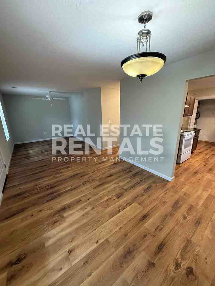 1812 Mckinley Avenue #1 - Photo 3 of 10