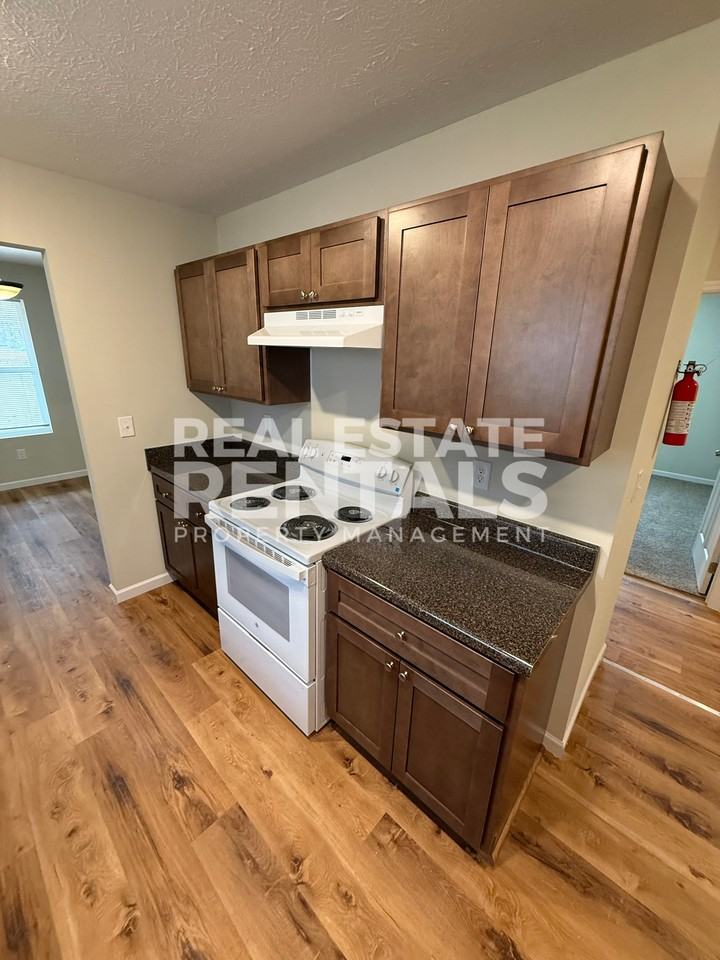 1812 Mckinley Avenue #1 - Photo 5 of 10