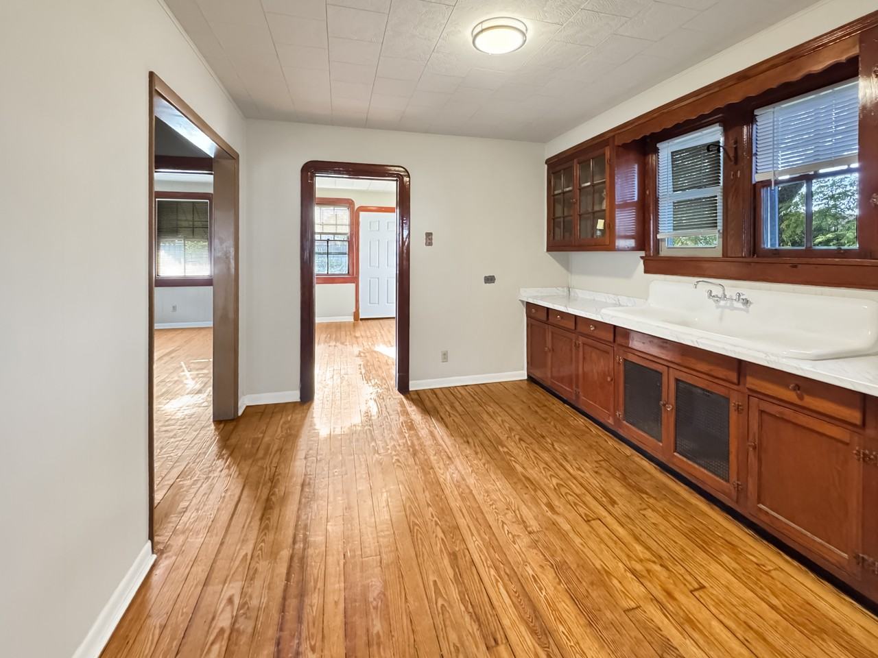 416 Pailet Ave #1 - Photo 4 of 9