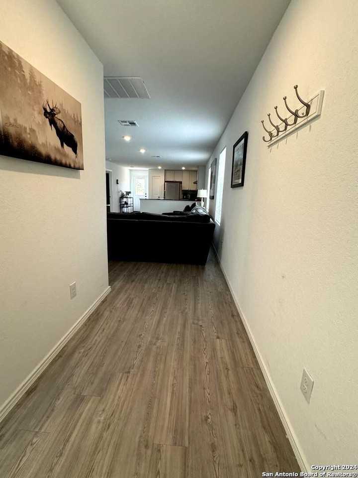 9907 Jenney Grist #1 - Photo 4 of 15