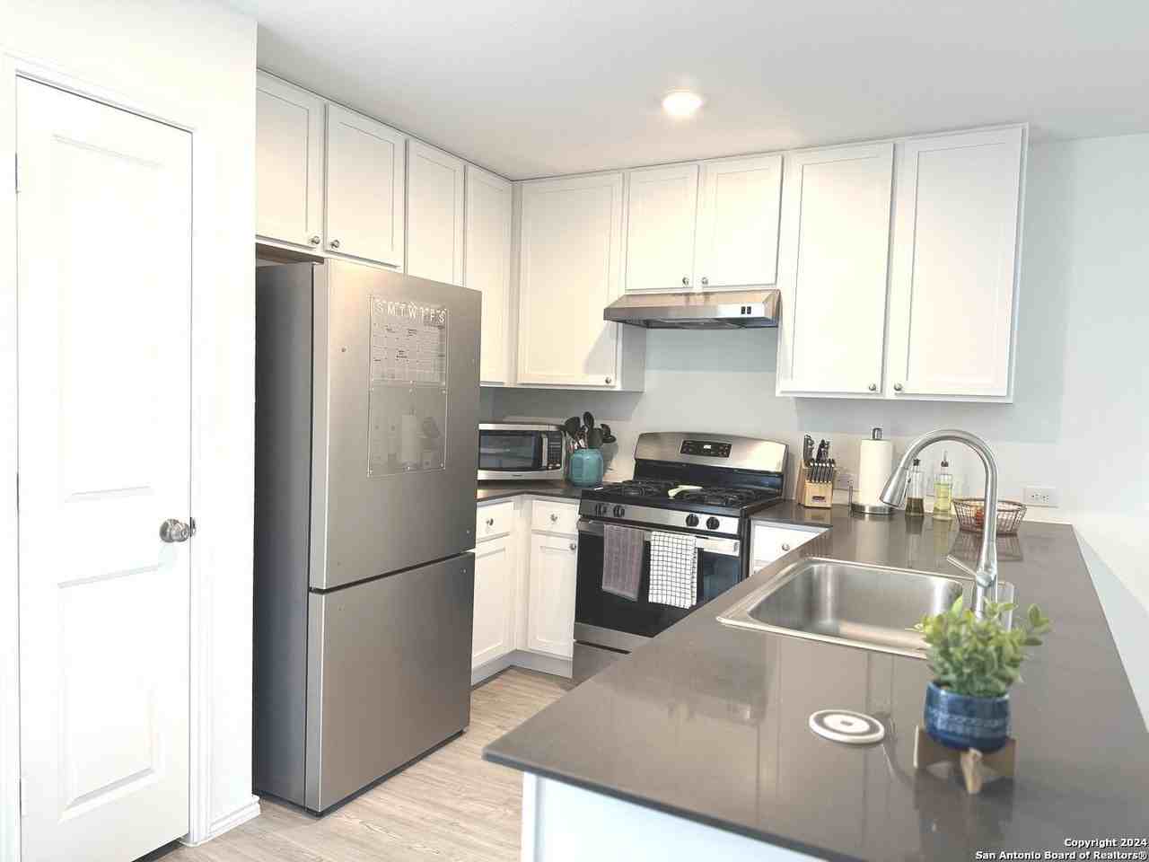 9907 Jenney Grist #1 - Photo 7 of 15