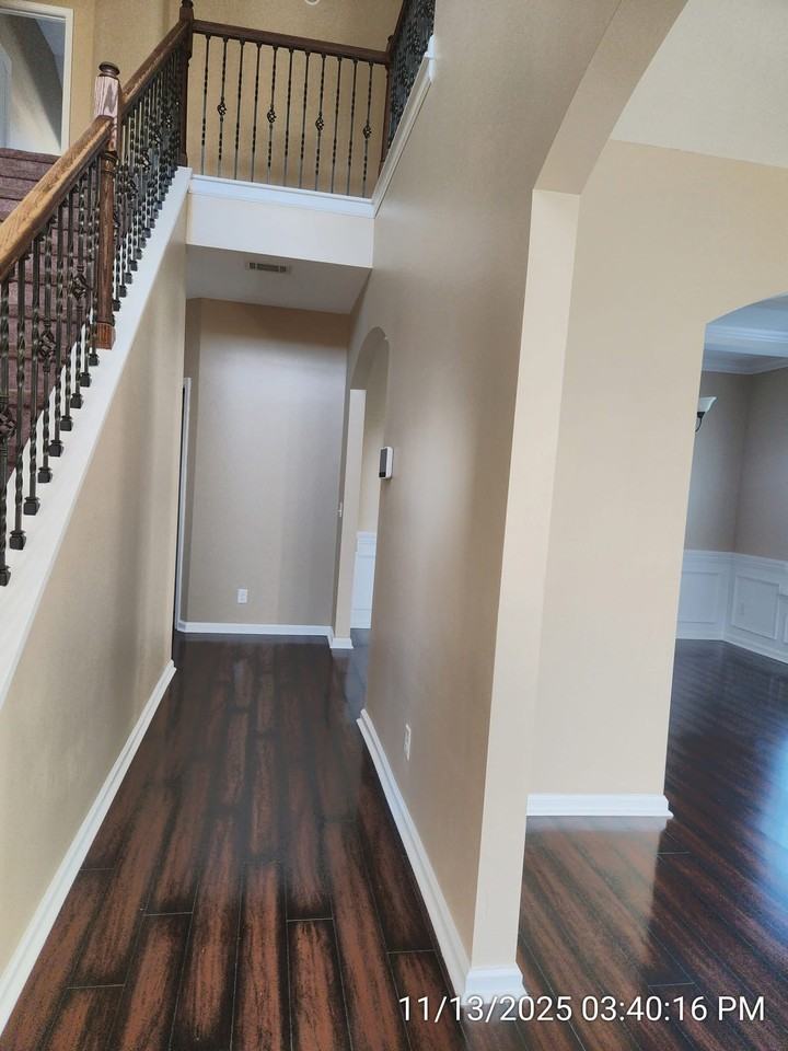 641 Red Oak Lane #1 - Photo 2 of 26