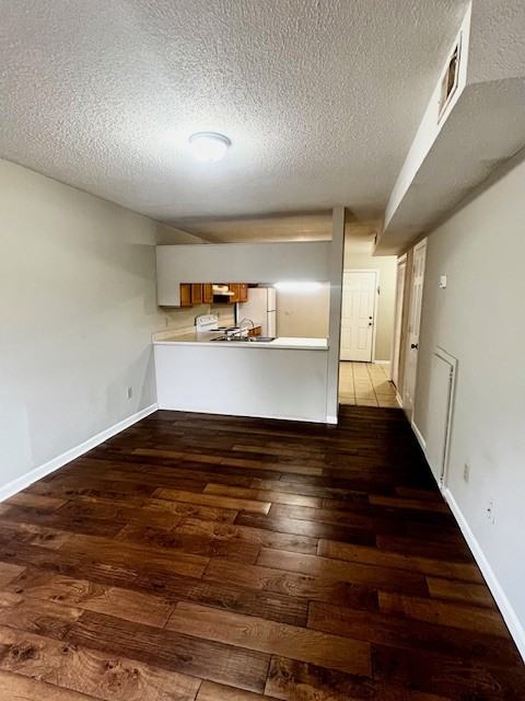 154 Villa Court #1 - Photo 3 of 9