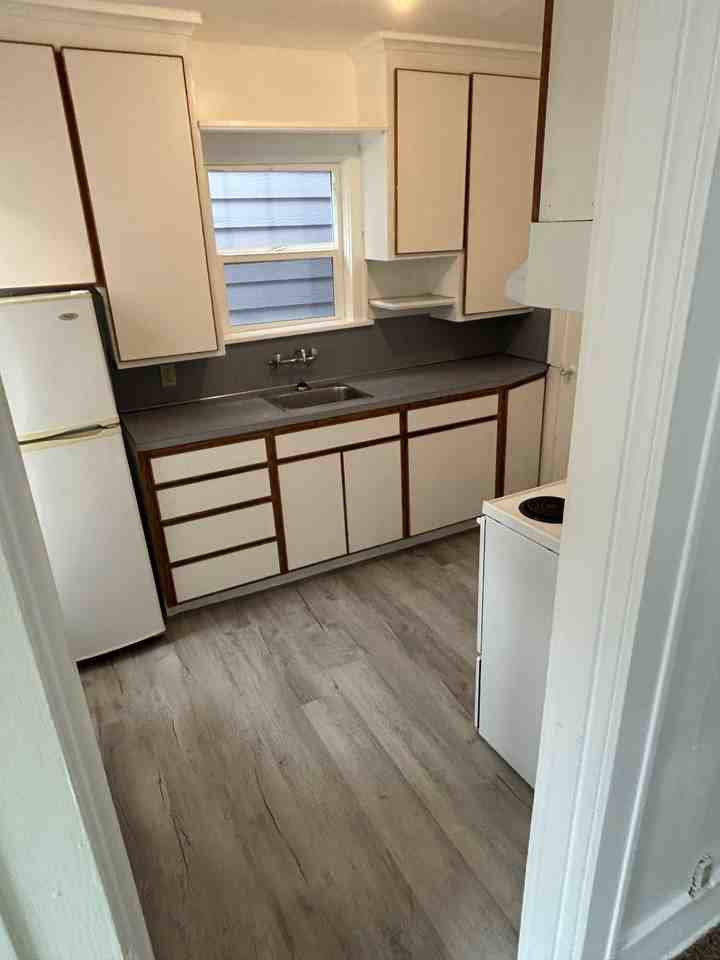 1240 Chemeketa Street Northeast #1240 - Photo 4 of 13