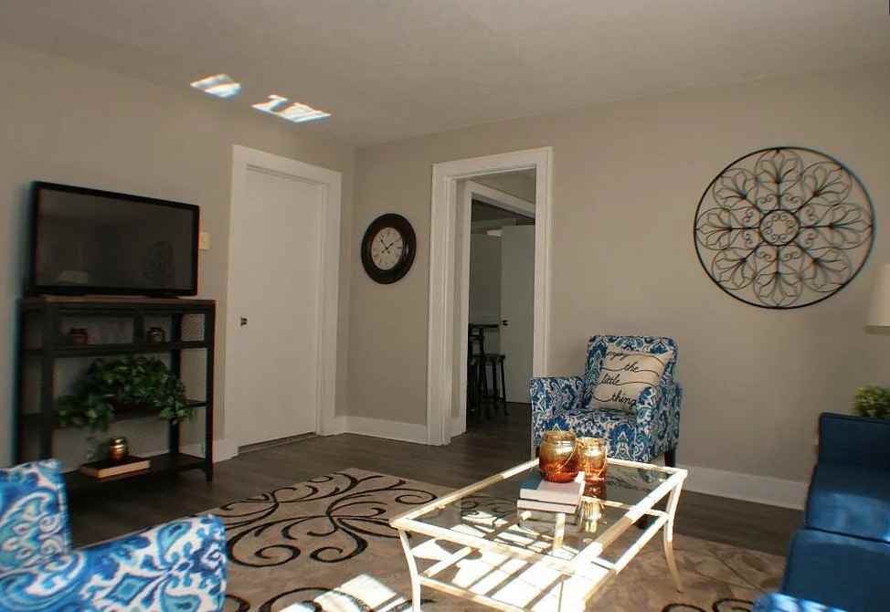 1940 Church Street Northeast #1 - Photo 3 of 20