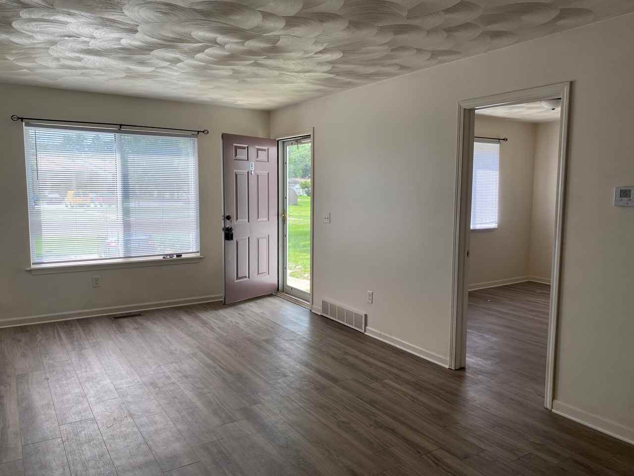 604 Forest Street #D - Photo 4 of 10