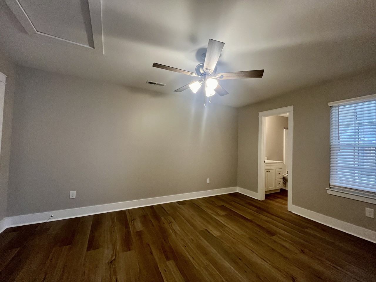 2916 Mcdonald Dr Sw #1 - Photo 7 of 20