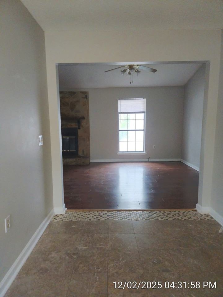 1017 Varndoe Street #1 - Photo 3 of 28