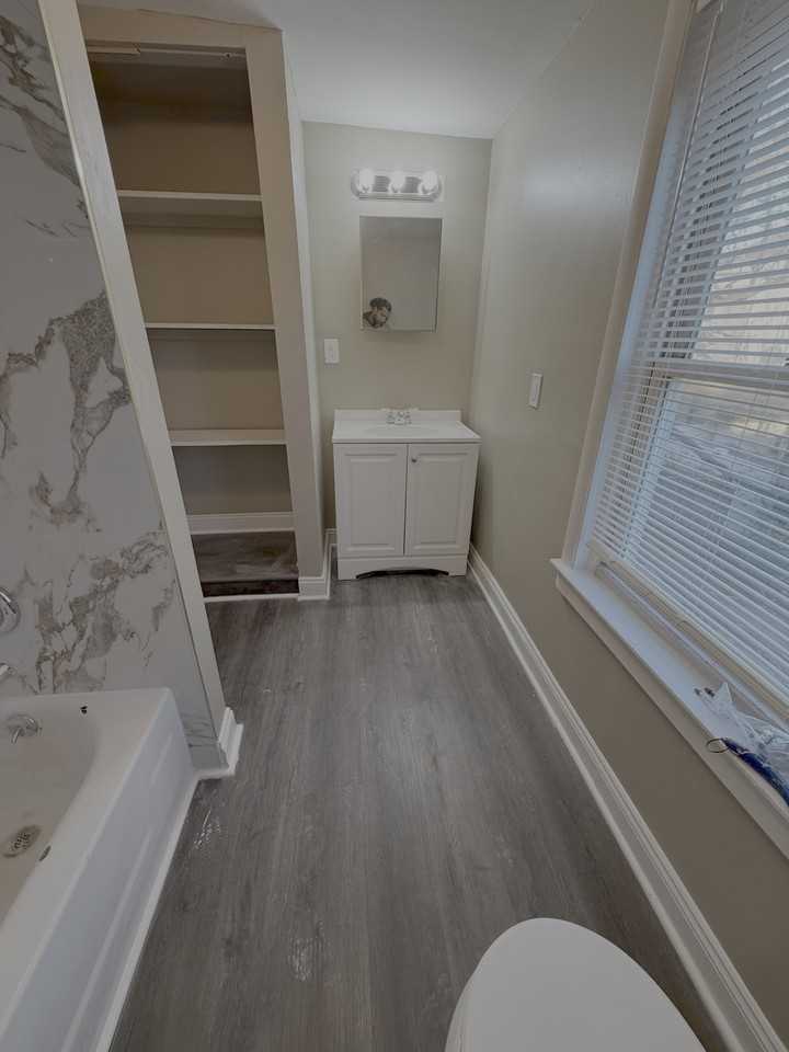 304 Porter St #1 - Photo 6 of 7