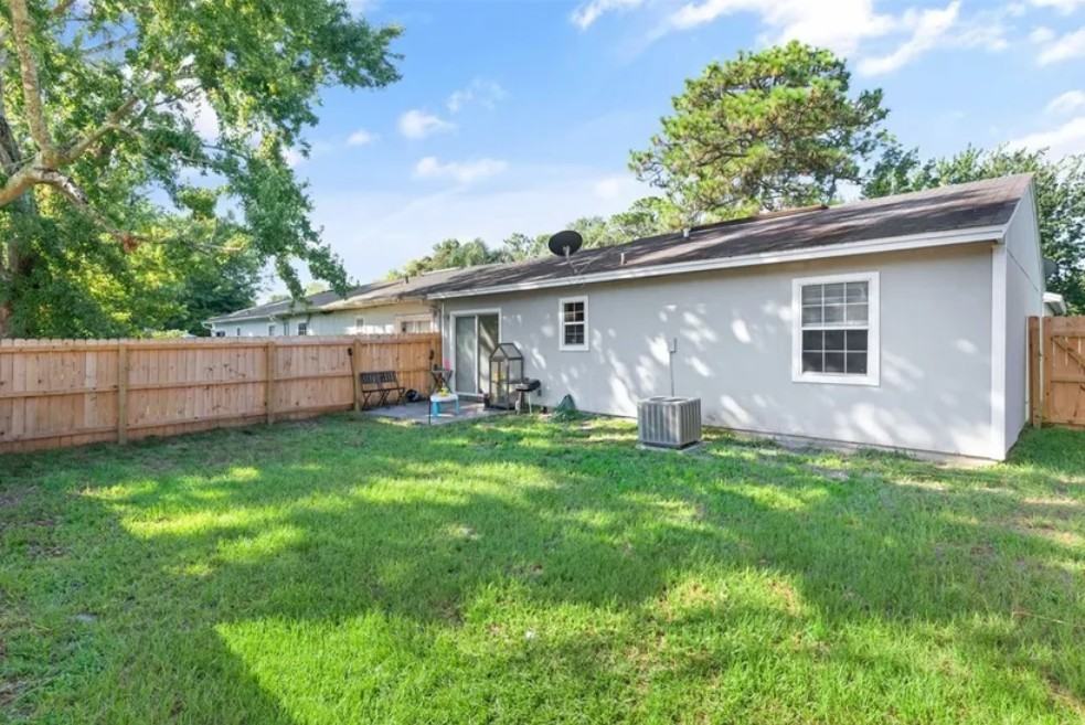 540 Chateau Circle #1 - Photo 4 of 15