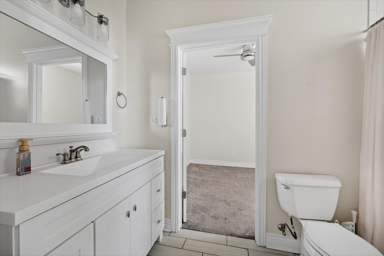 916 Dawson Street #1 - Photo 7 of 29