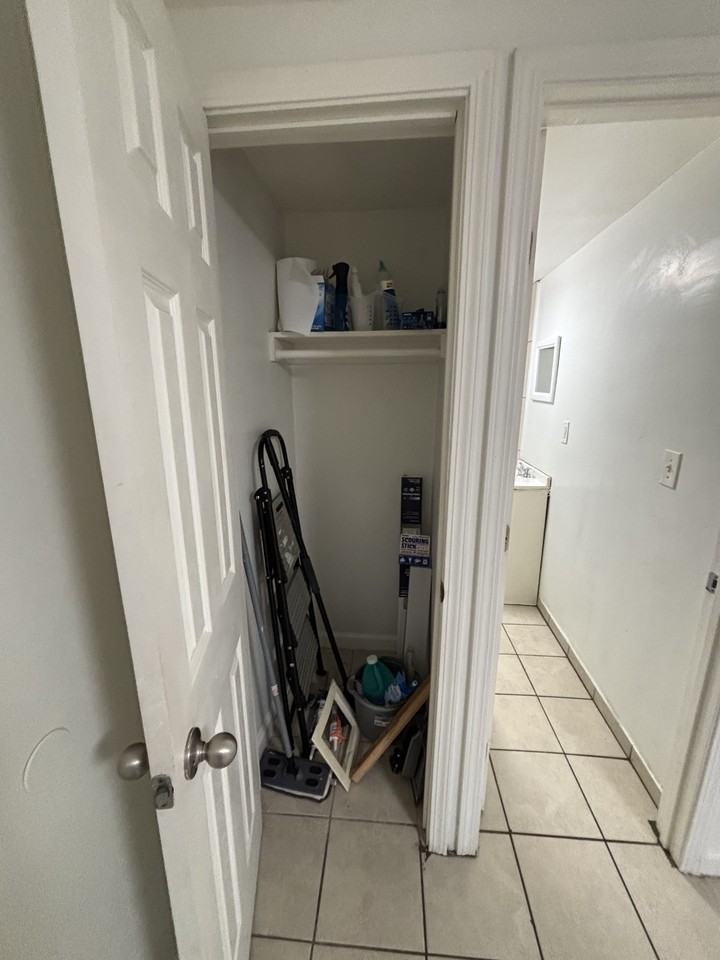 304 Clyde Street #B - Photo 3 of 7