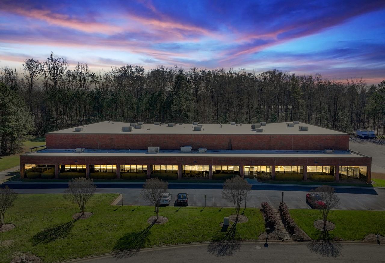 253 253 Castleberry Industrial Drive - WorkSpace 208 #208