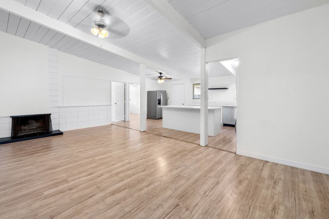 4926 54th St #1 - Photo 6 of 18