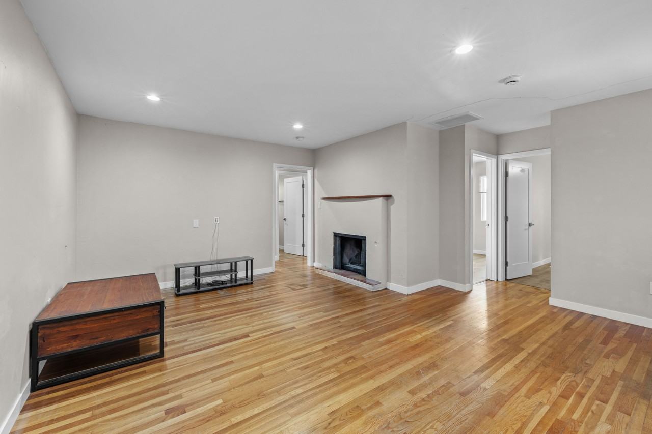 6321 Mesita Dr #1 - Photo 4 of 15