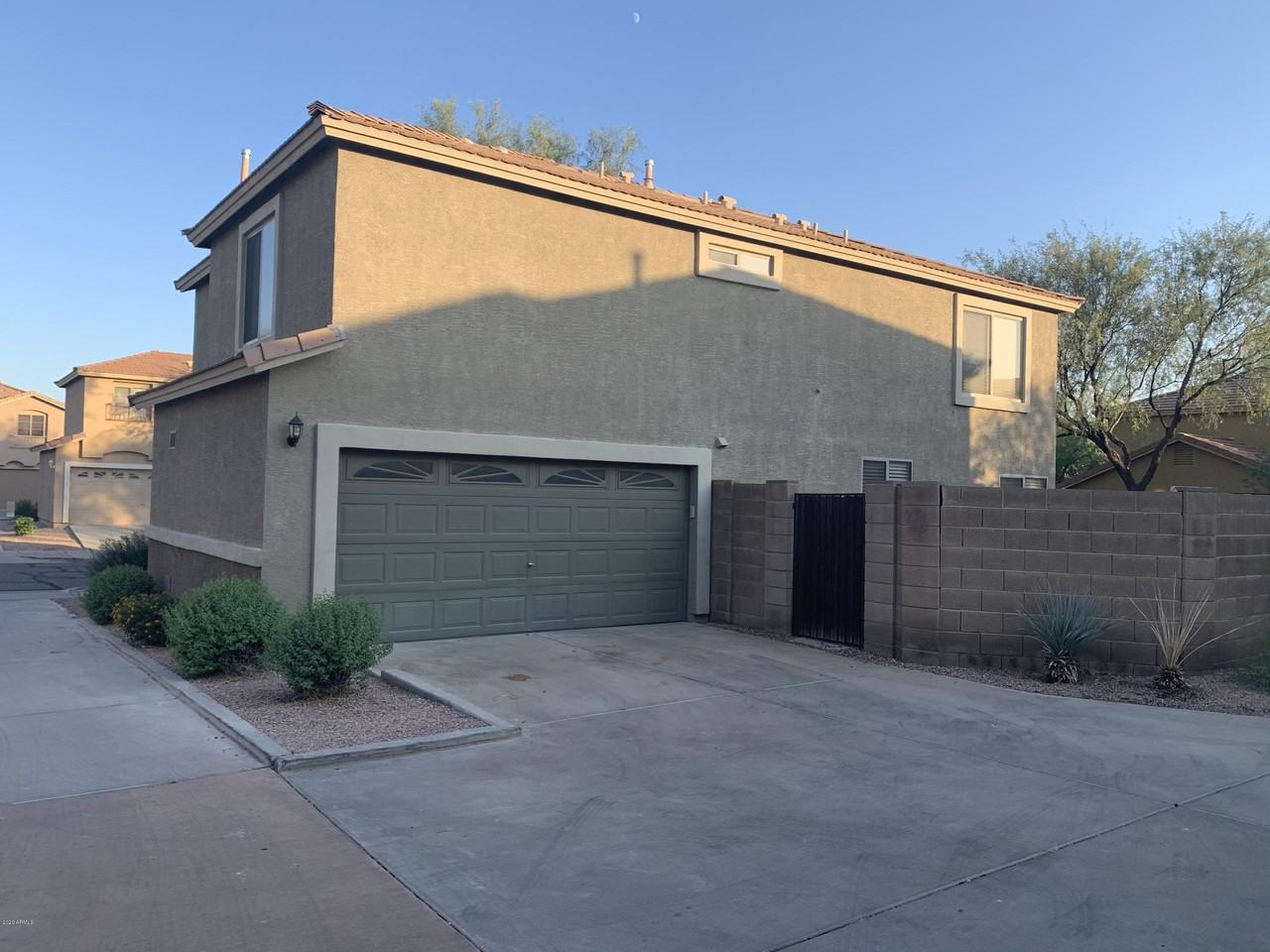 21842 N 40th Pl - Photo 3 of 42