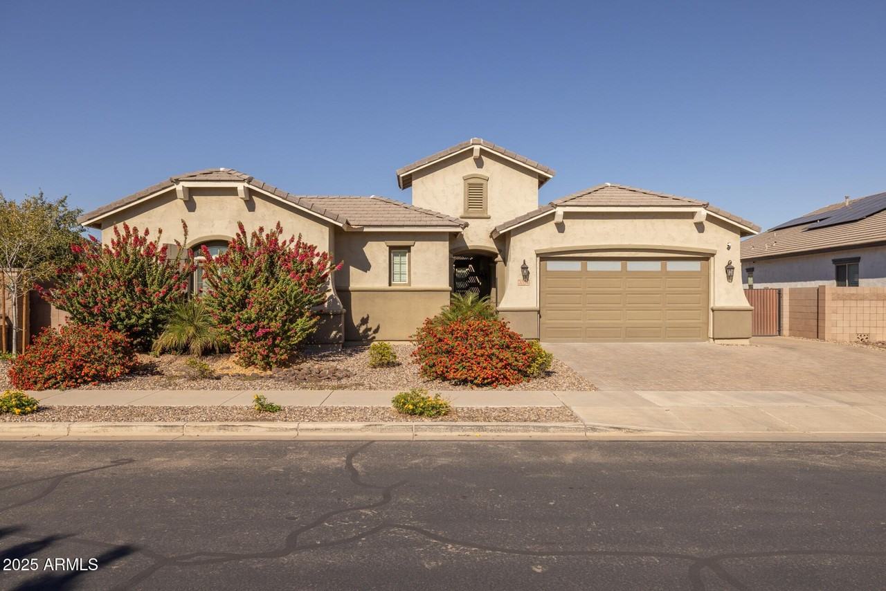 20194 East Raven Drive