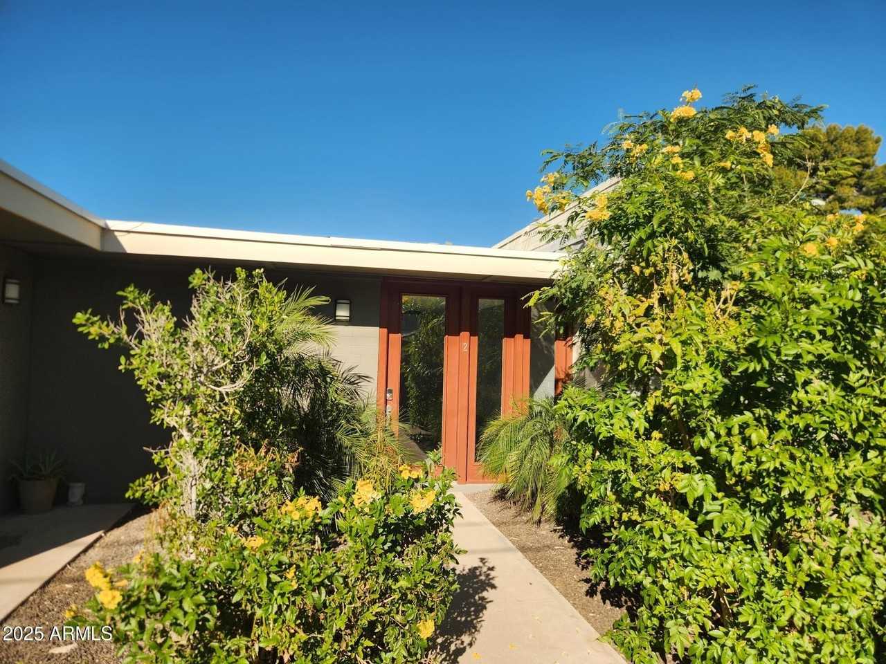 4419 N 27th St Unit 2 #2 - Photo 2 of 37