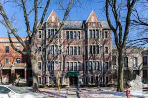 featured image of 4631 North Paulina Street #109