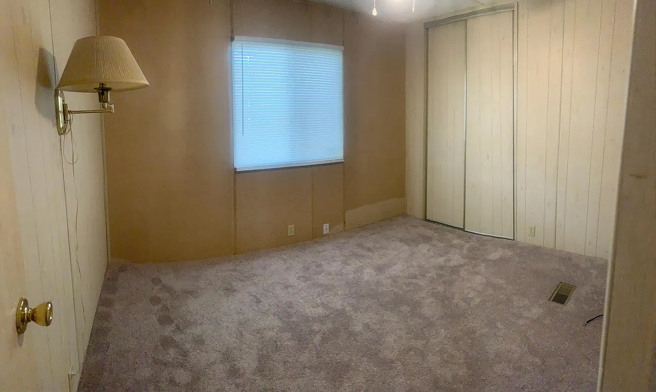 4982 Foxwood Boulevard #1 - Photo 5 of 9