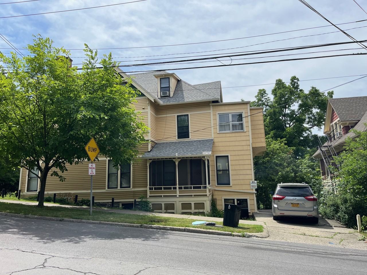 214 Stewart Avenue - Unit1/Bedroom A #1A - Photo 5 of 6