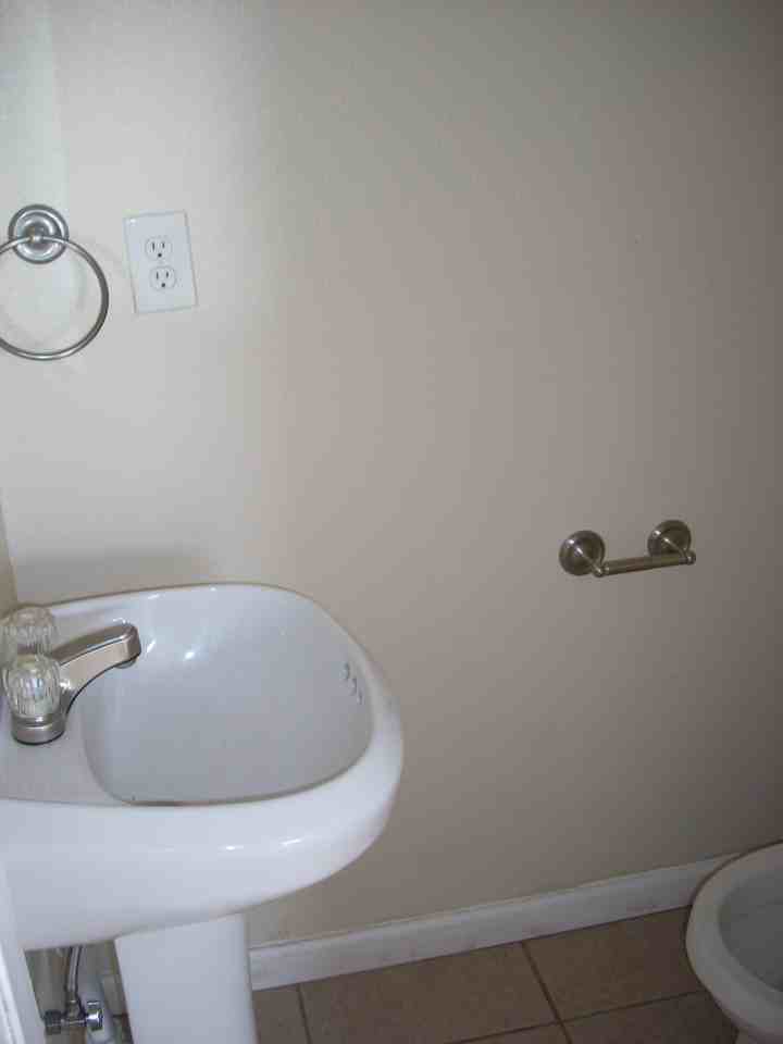 3613 Golden Drive #B - Photo 7 of 9