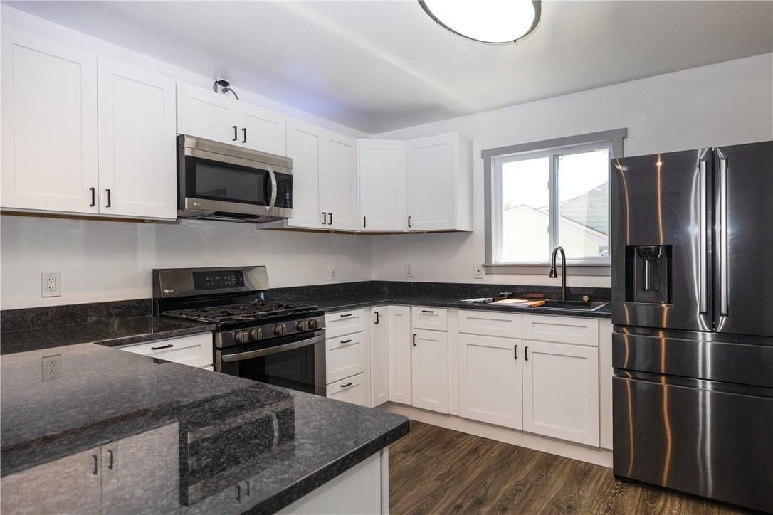 578 Victory Highway - Photo 7 of 42