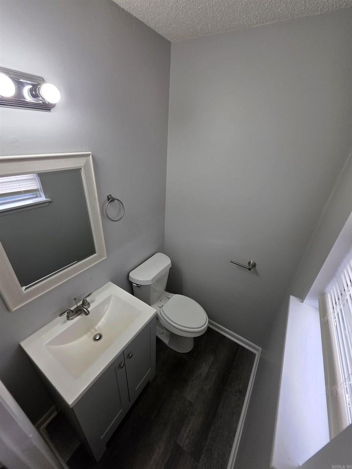 121 121 Cornish Drive - Photo 7 of 11